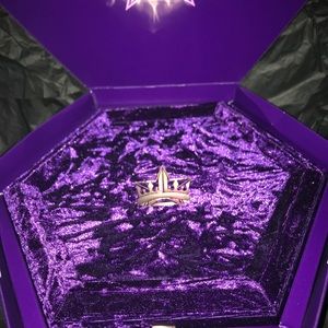 Blood Lust Palette(JSC HALLOWEEN MYSTERY BOX 2020)